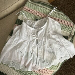 American Eagle Outfitters White Eyelet Camisole tie front adjustable
